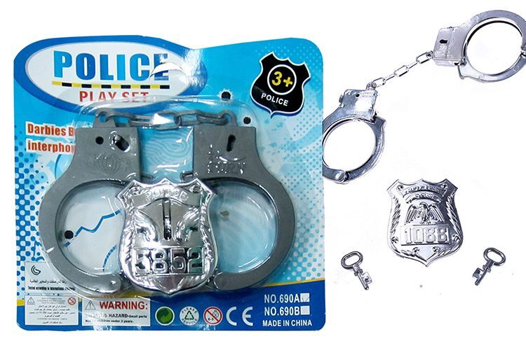1PCE POLICE TOY HANDCUFF The Famous Arthur Daley's